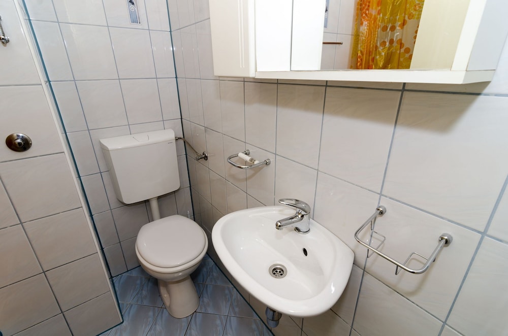 Guest House Daniela 47/49