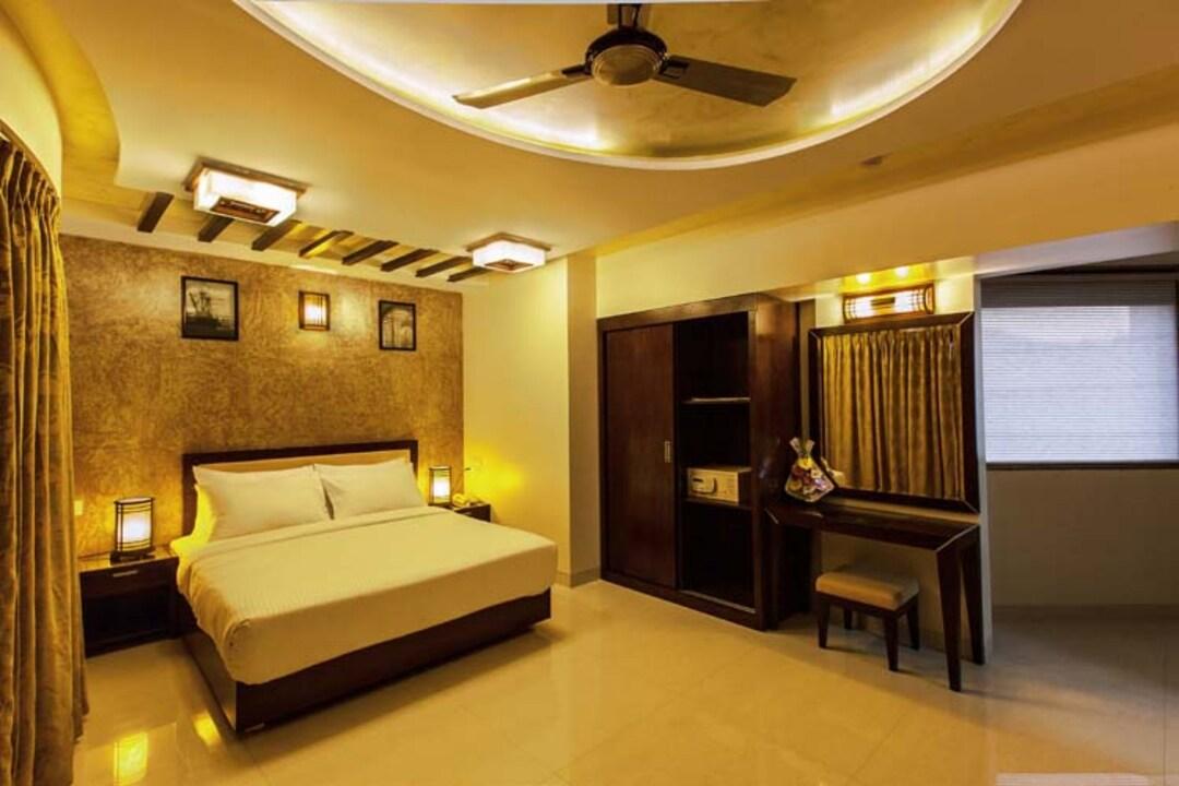 Deluxe