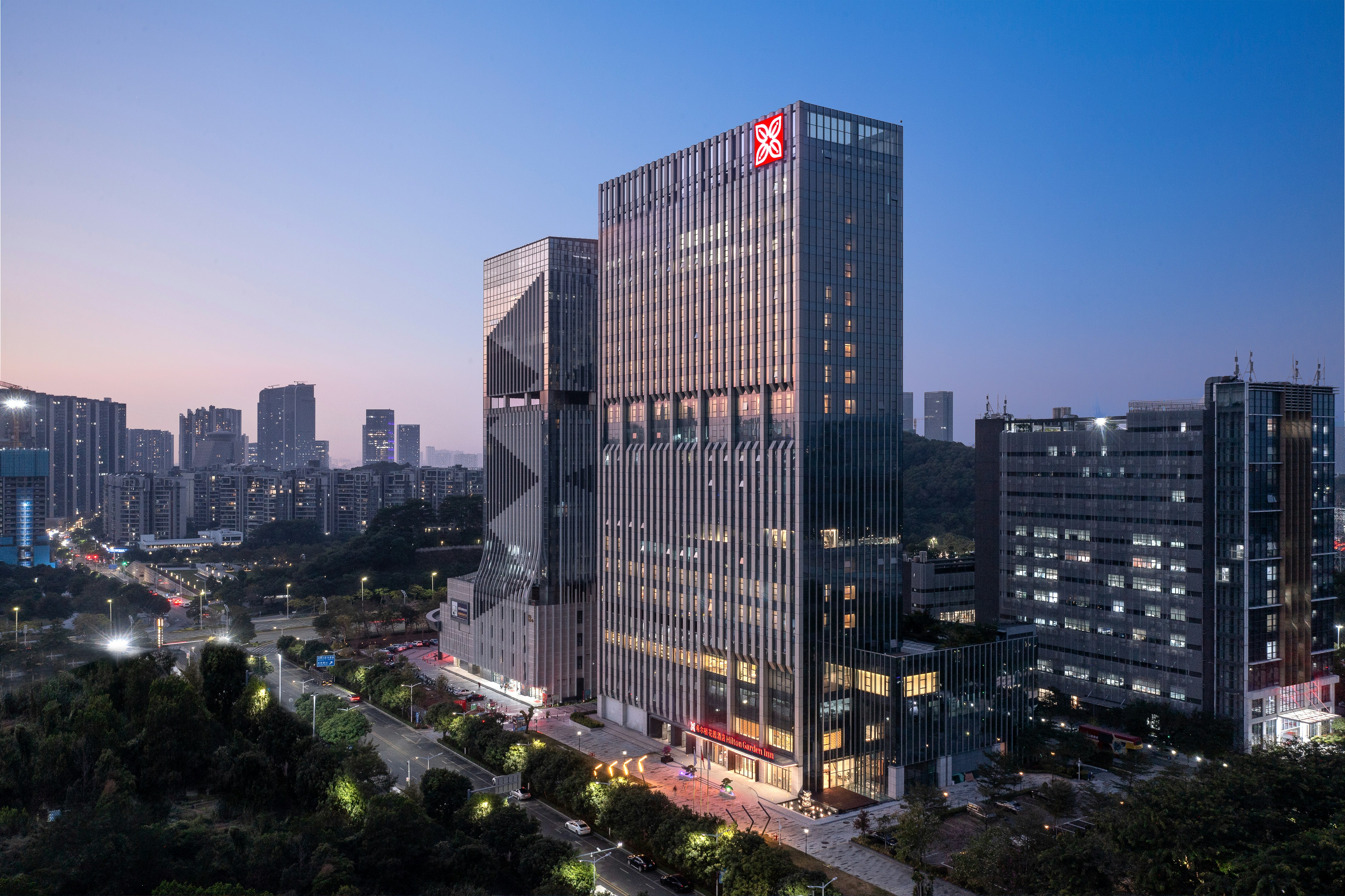 Hilton Garden Inn Shenzhen Guangming Hongqiao Park 2/21