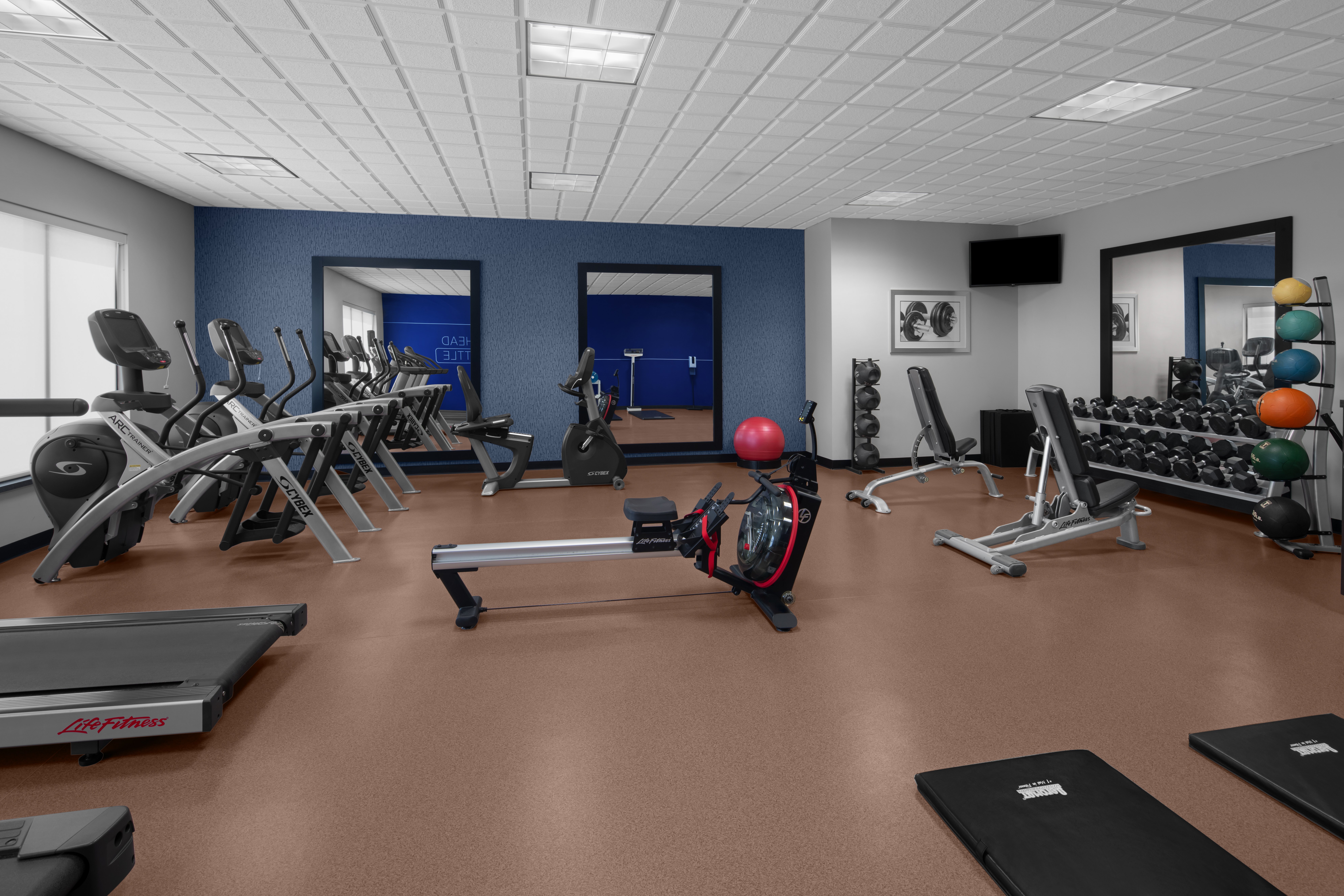 Holiday Inn Express & Suites Midland South I-20 35/69