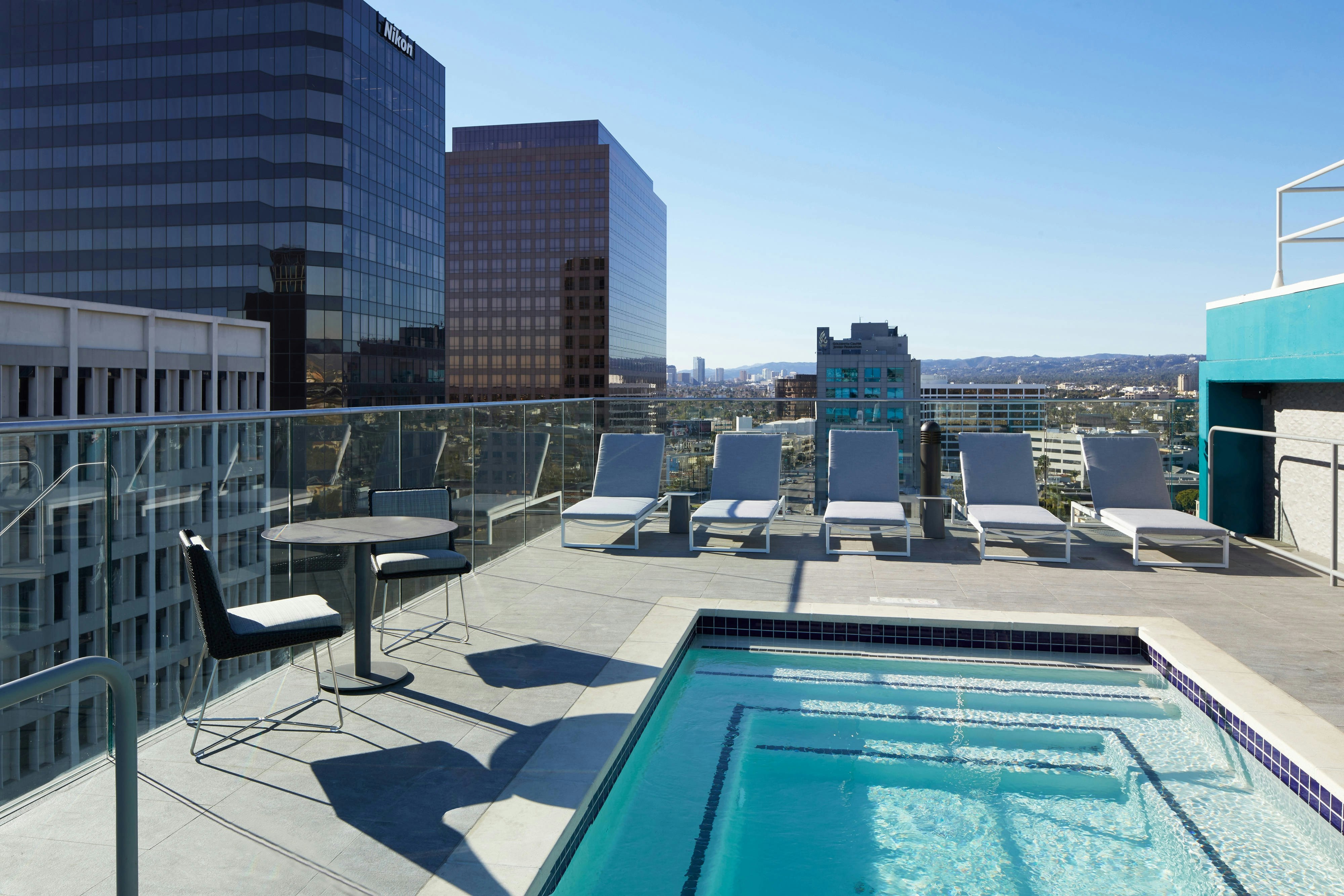 AC Hotel by Marriott Beverly Hills 25/54