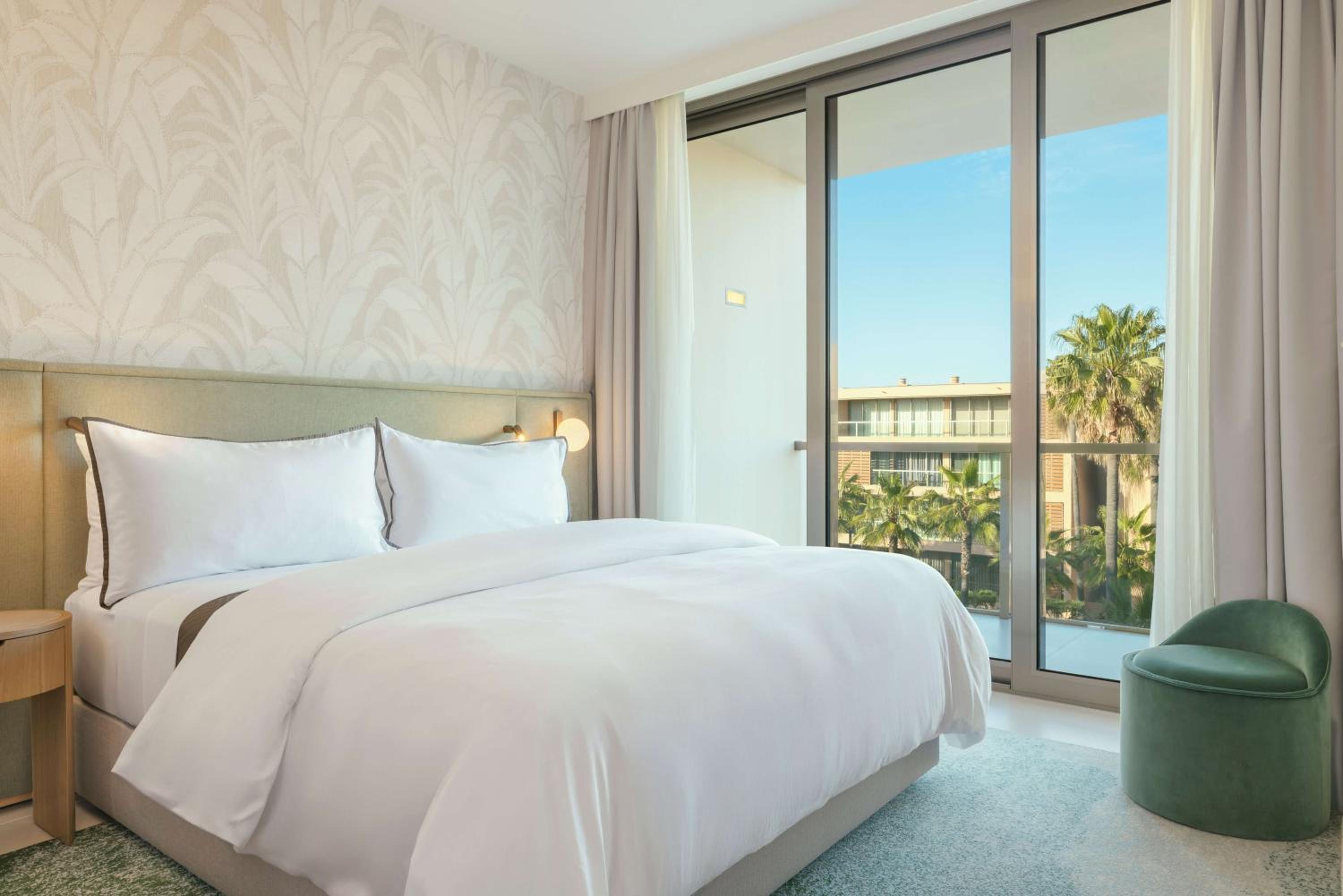3 Bedrooms, Suite, Resort View, Balcony، The Westin Salgados Beach Resort, Algarve 7/10