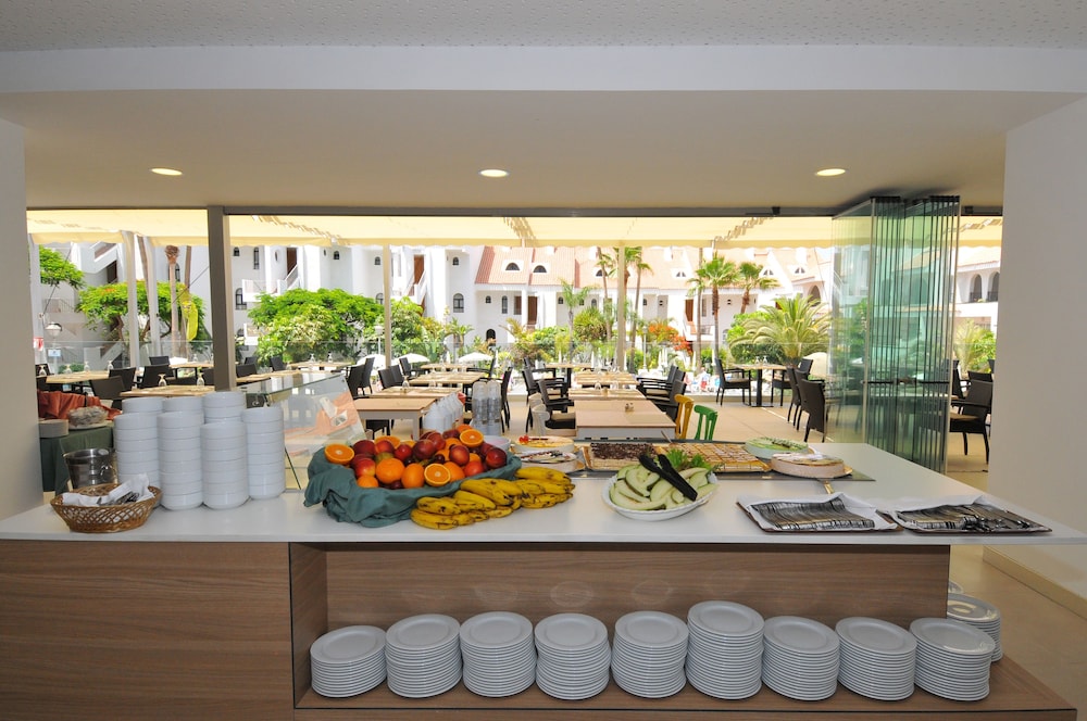 Paradise Park Fun Lifestyle Hotel 57/72