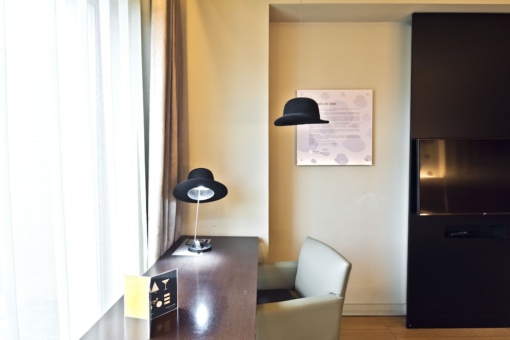 Golden Tulip Sao Joao da Madeira Hotel 31/33