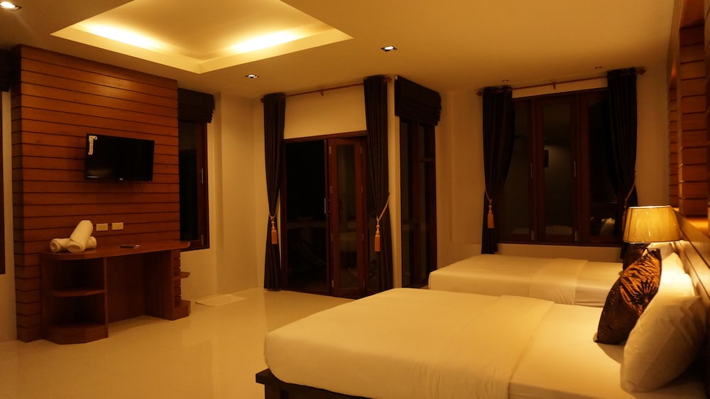 Lanta Intanin Resort 39/64