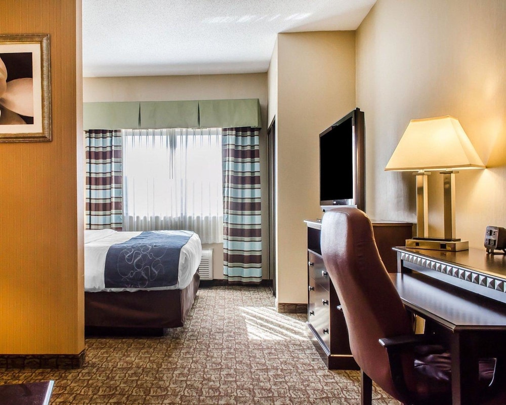Comfort Suites Bloomsburg, PA 28/44