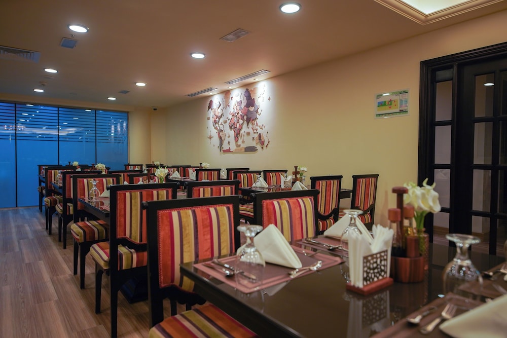 Grand Villaggio Hotel Abu Dhabi 36/49