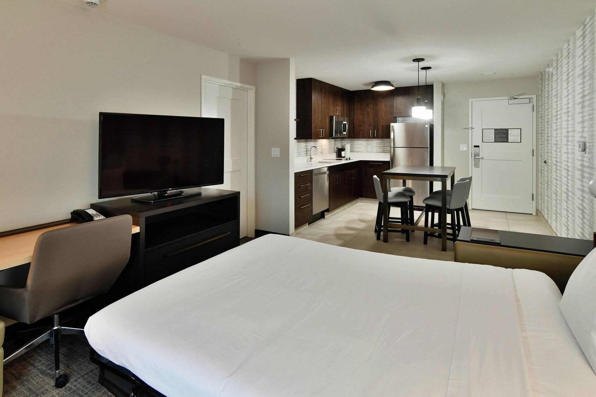 جناح بغرفة نوم واحدة لذوي الإعاقة، Residence Inn by Marriott Eau Claire 4/10