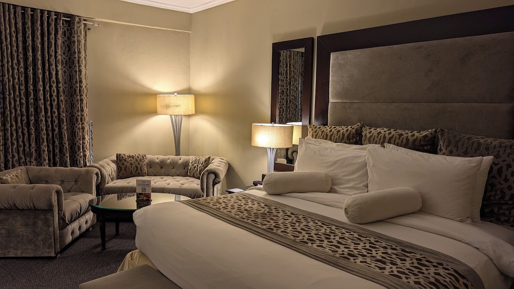 Four Points by Sheraton Lahore 41/64