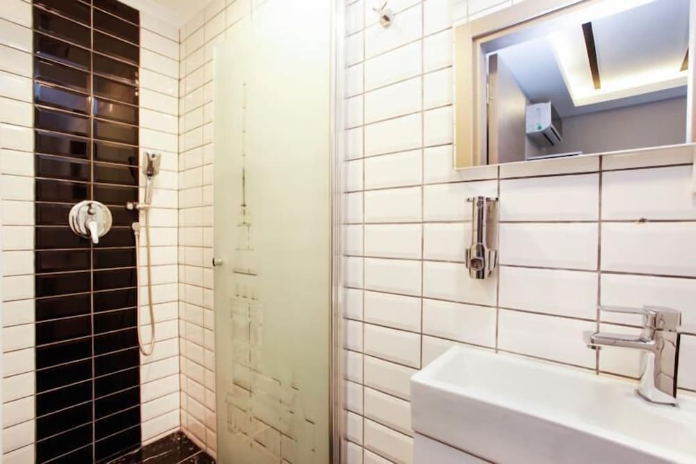 Taksim Doorway Suites - Adults Only 25/25