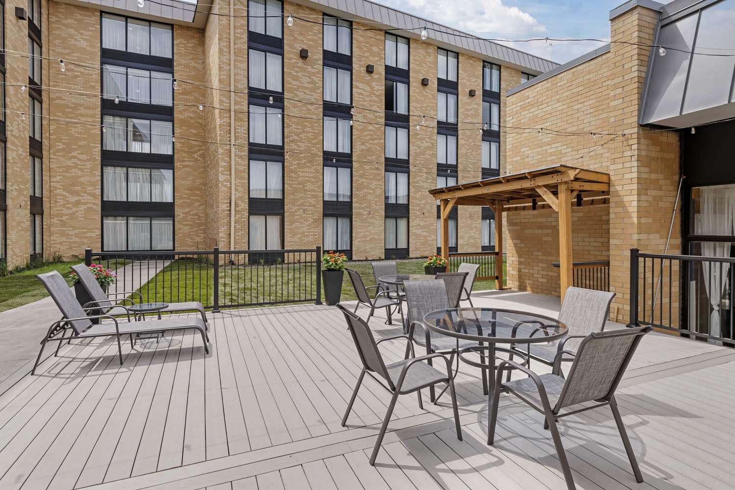MainStay Suites MSP Airport - Mall of America 26/30