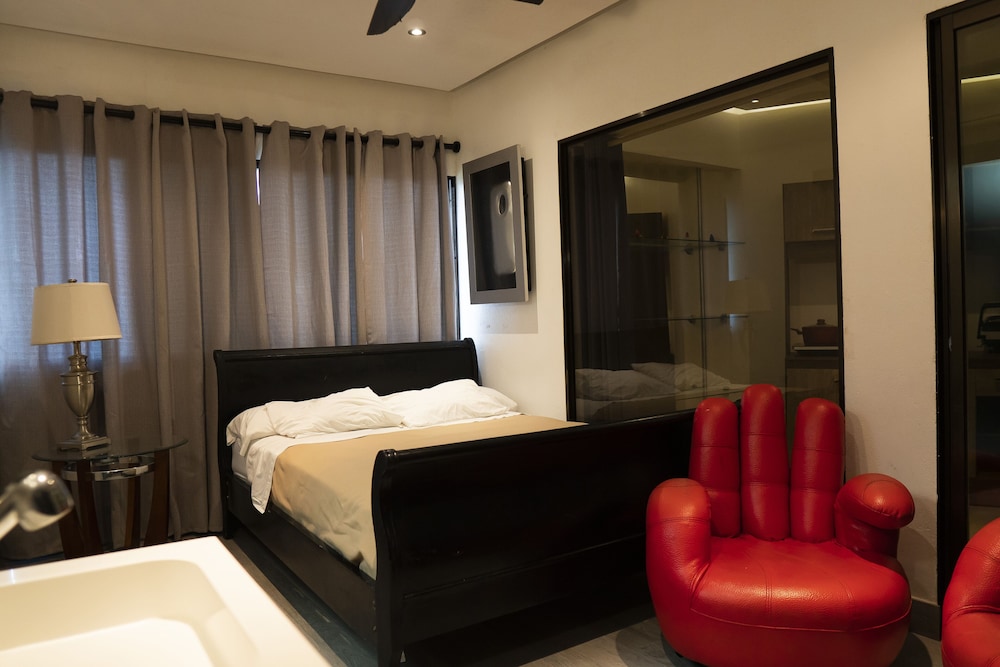 Layan Hotel & Spa 15/37
