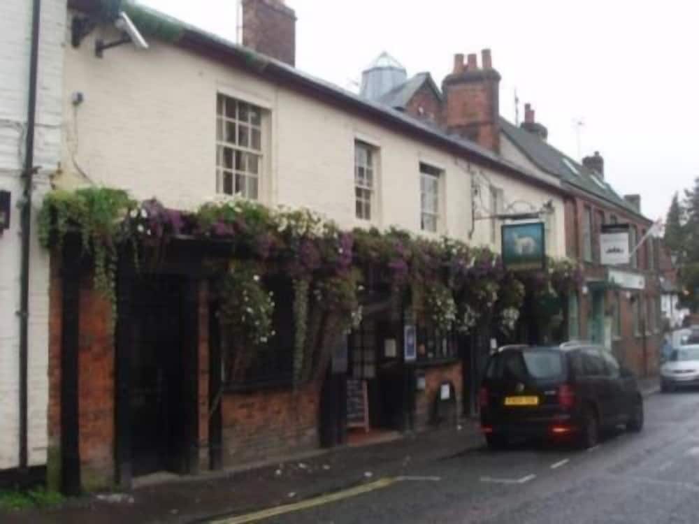 The Lamb Inn 21/25