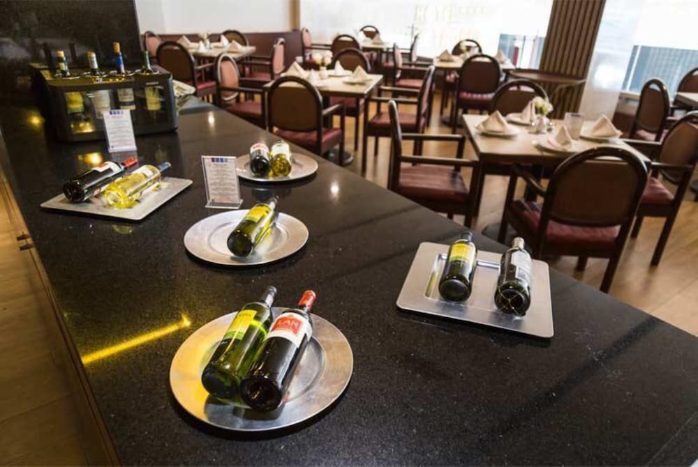 restaurant-cafeteria