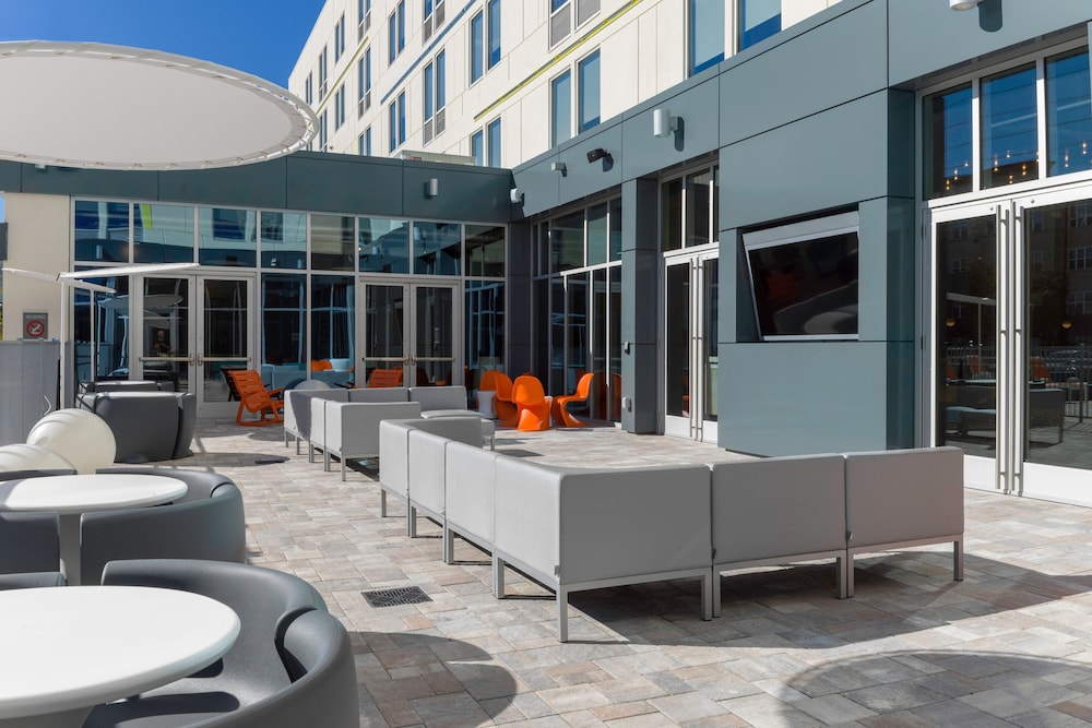 Aloft Gainesville University Area 30/37