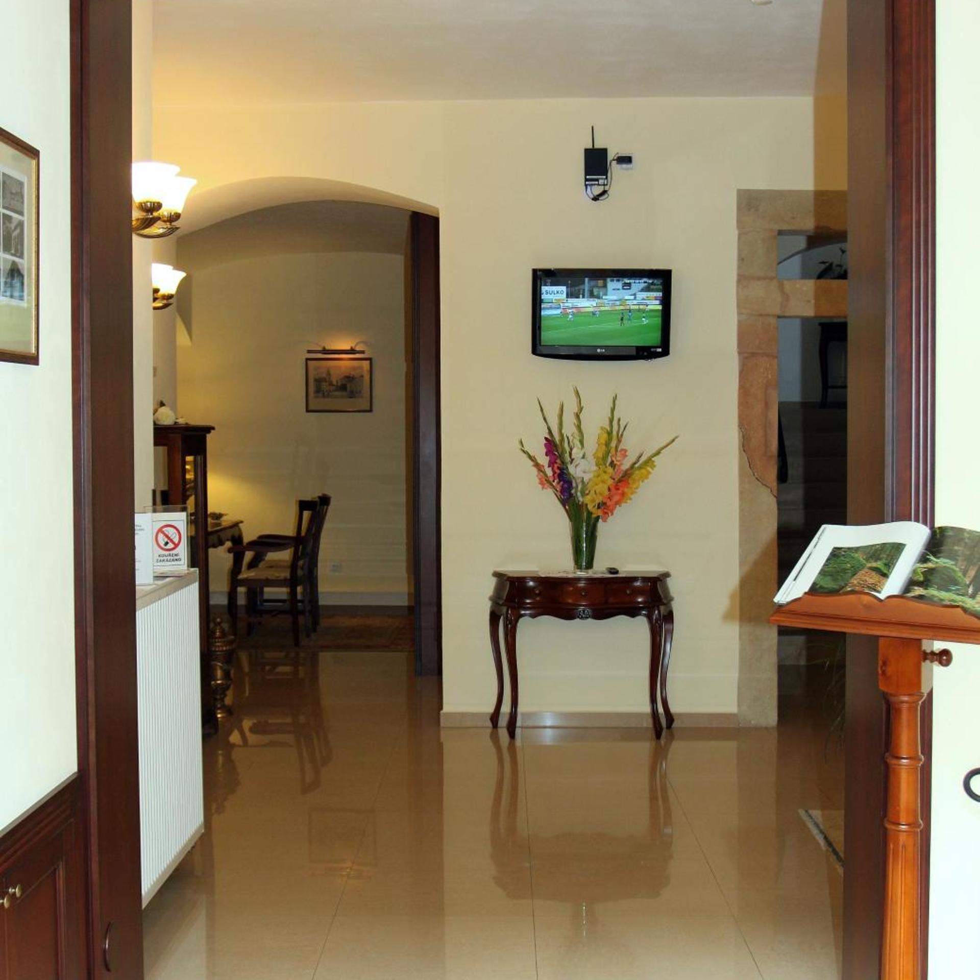 Hotel U Krale 27/50