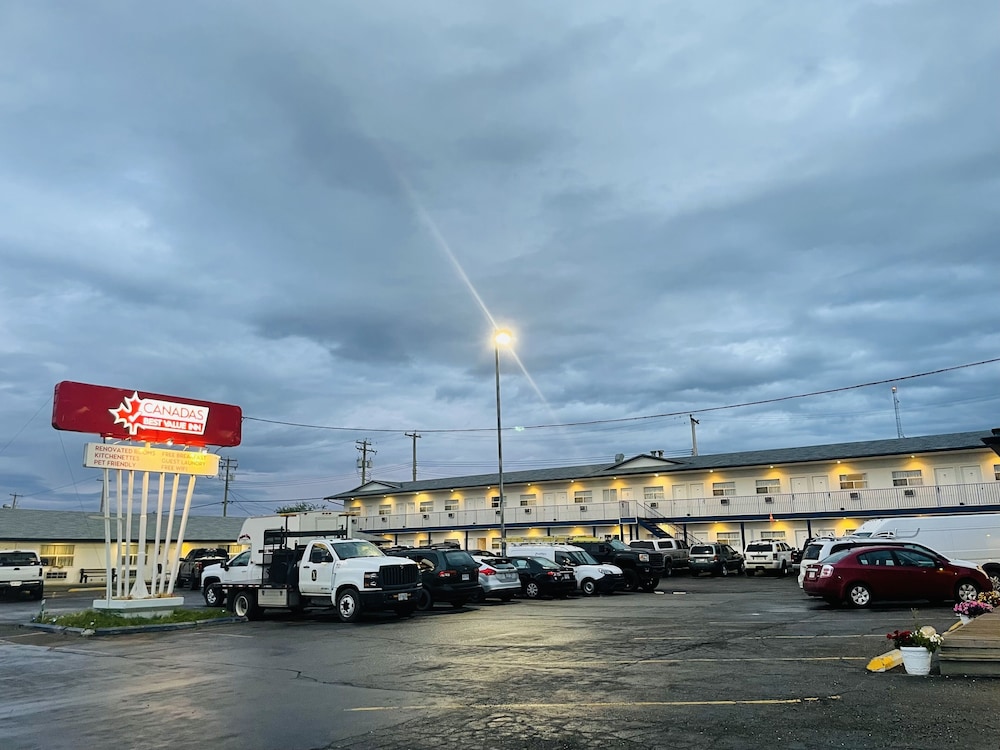 Canadas Best Value Inn Fort St John 2/21