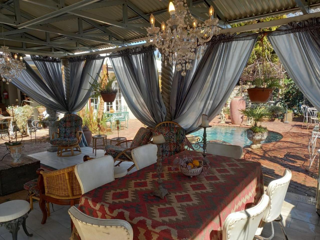 Michael-Angelo Guest House 14/19