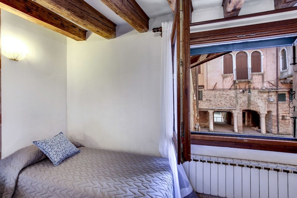 Ca Serenissima 7/24