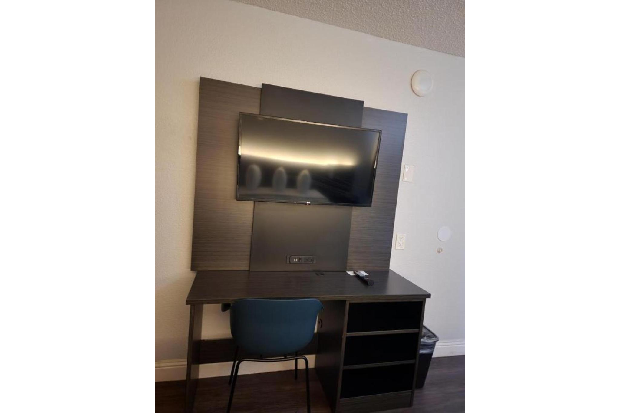 Motel6 Sacramento, CA – Natomas & SMF Airport 30/34
