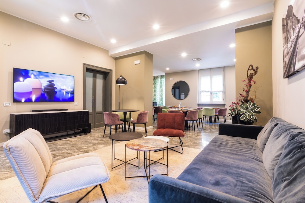 Martini Suite 20/24