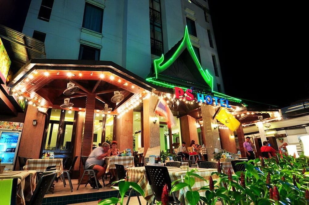 P.S Hotel 2/33