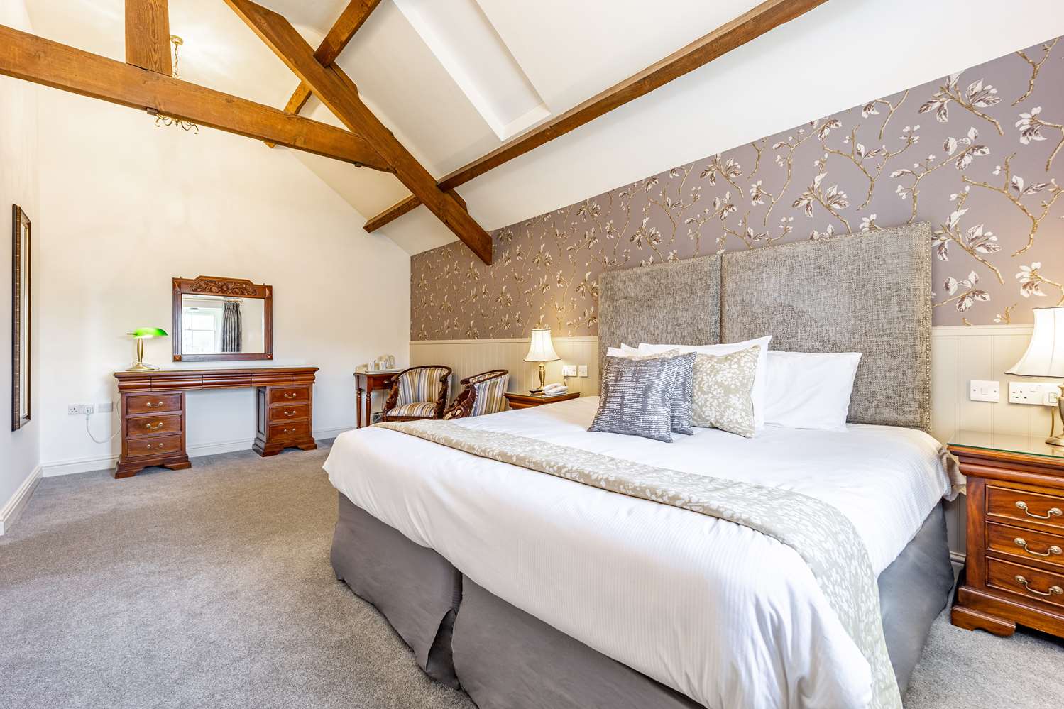 Leigh Park Country House Hotel Vineyard, BWSC 6/29
