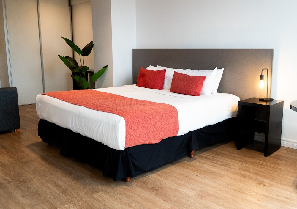 Reco by DOT Suites 45/92
