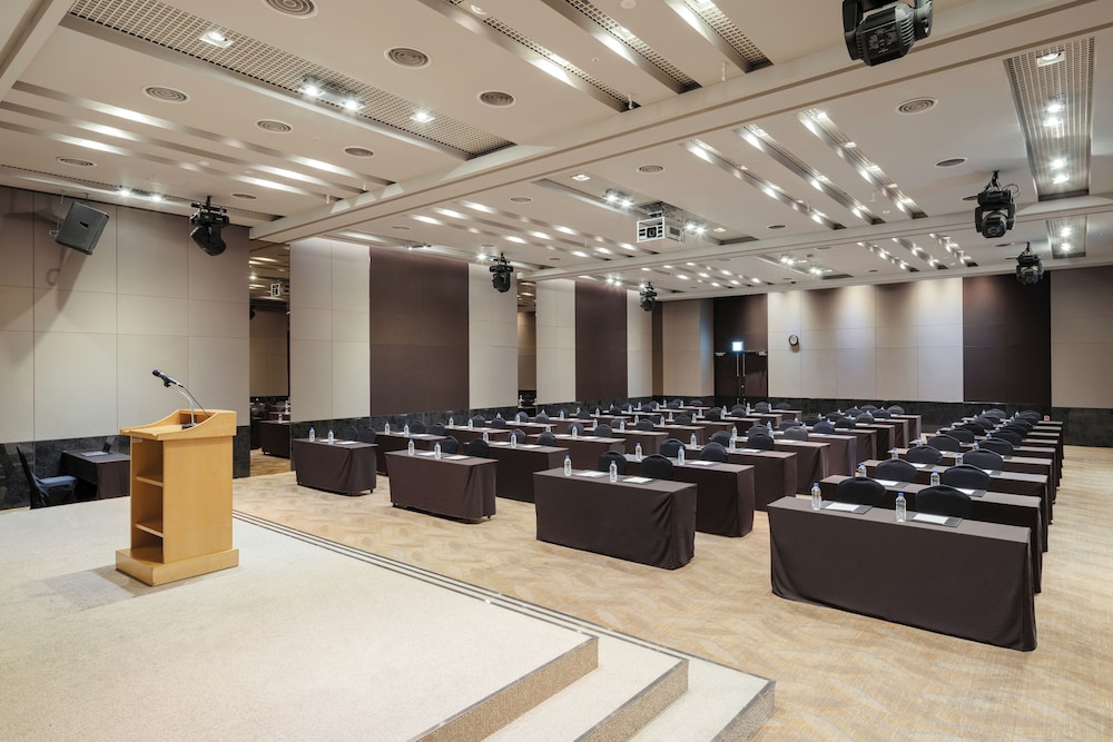 The Suites Hotel Namwon 61/75