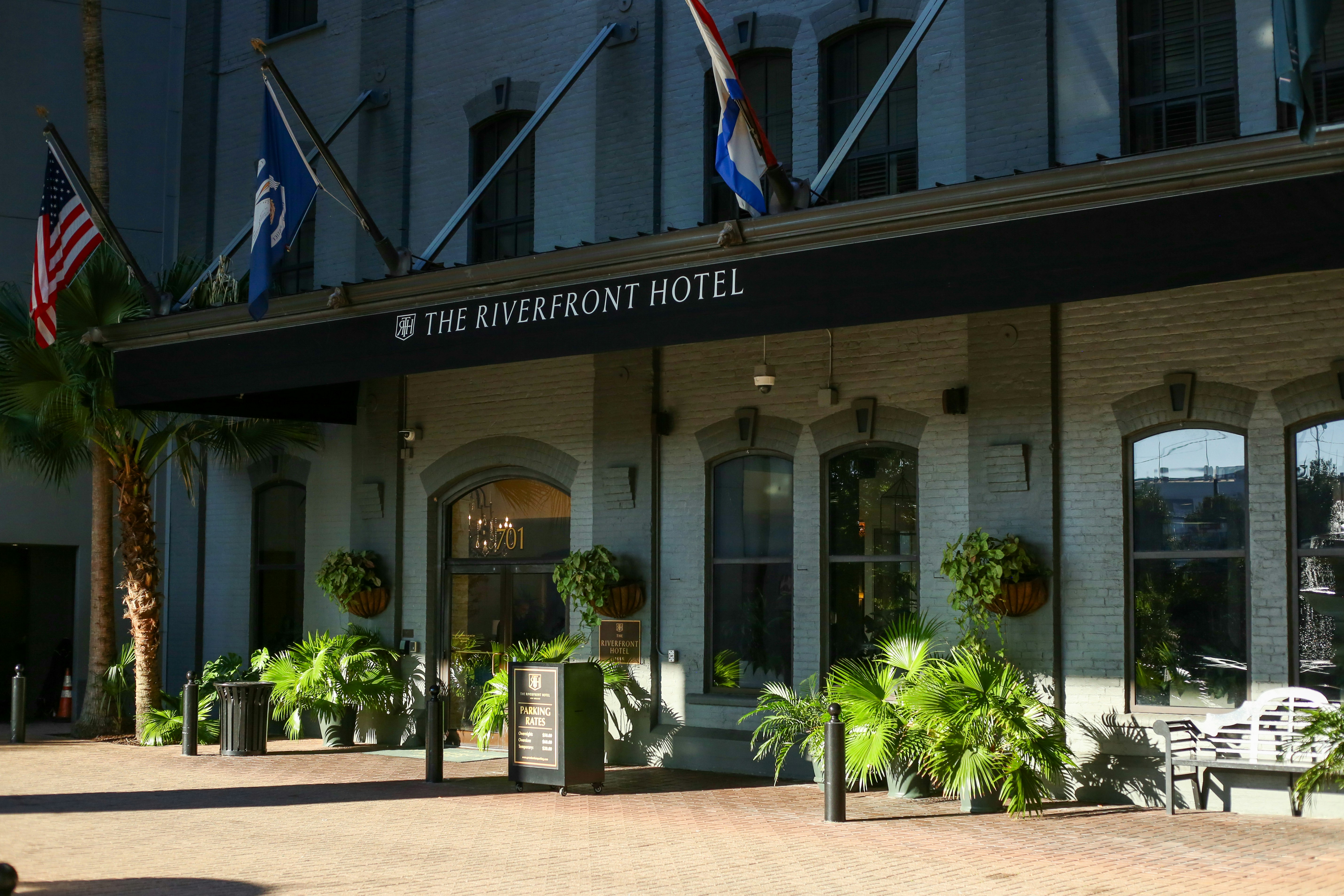 The Riverfront Hotel New Orleans 3/70