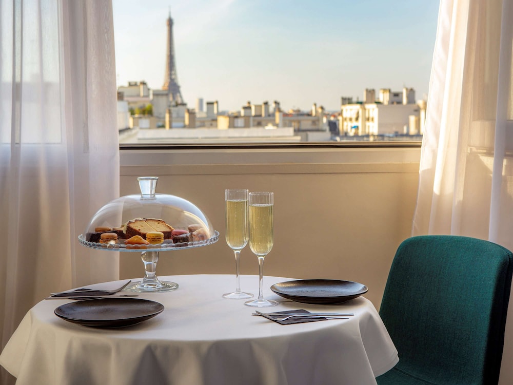 Mercure Paris Montparnasse Pasteur 57/73