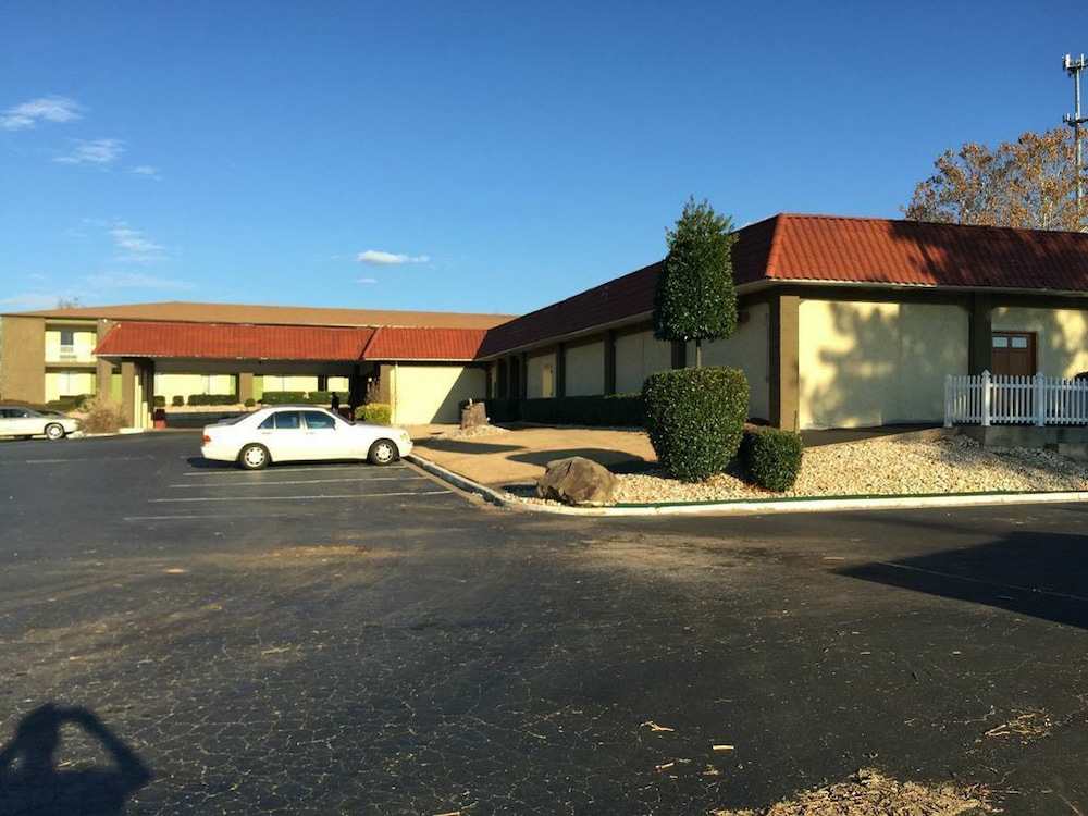 Motel6 Stockbridge, GA - Hwy 138 W 48/58