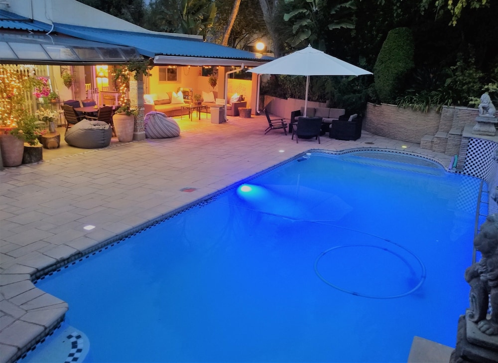 Pepper Tree Bnb 21/50