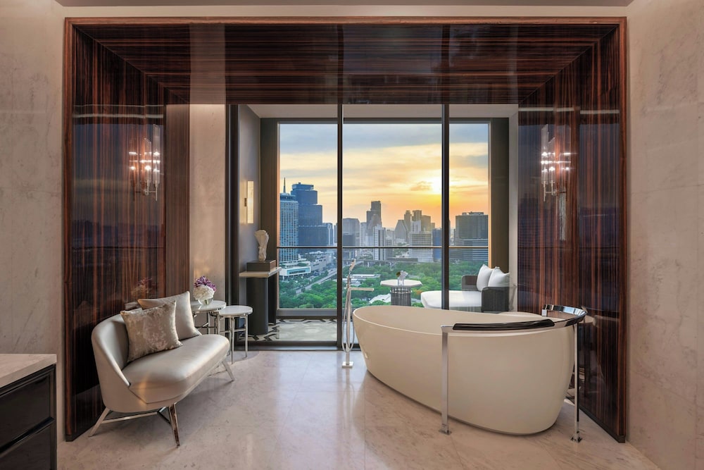The Ritz-Carlton, Bangkok 17/45