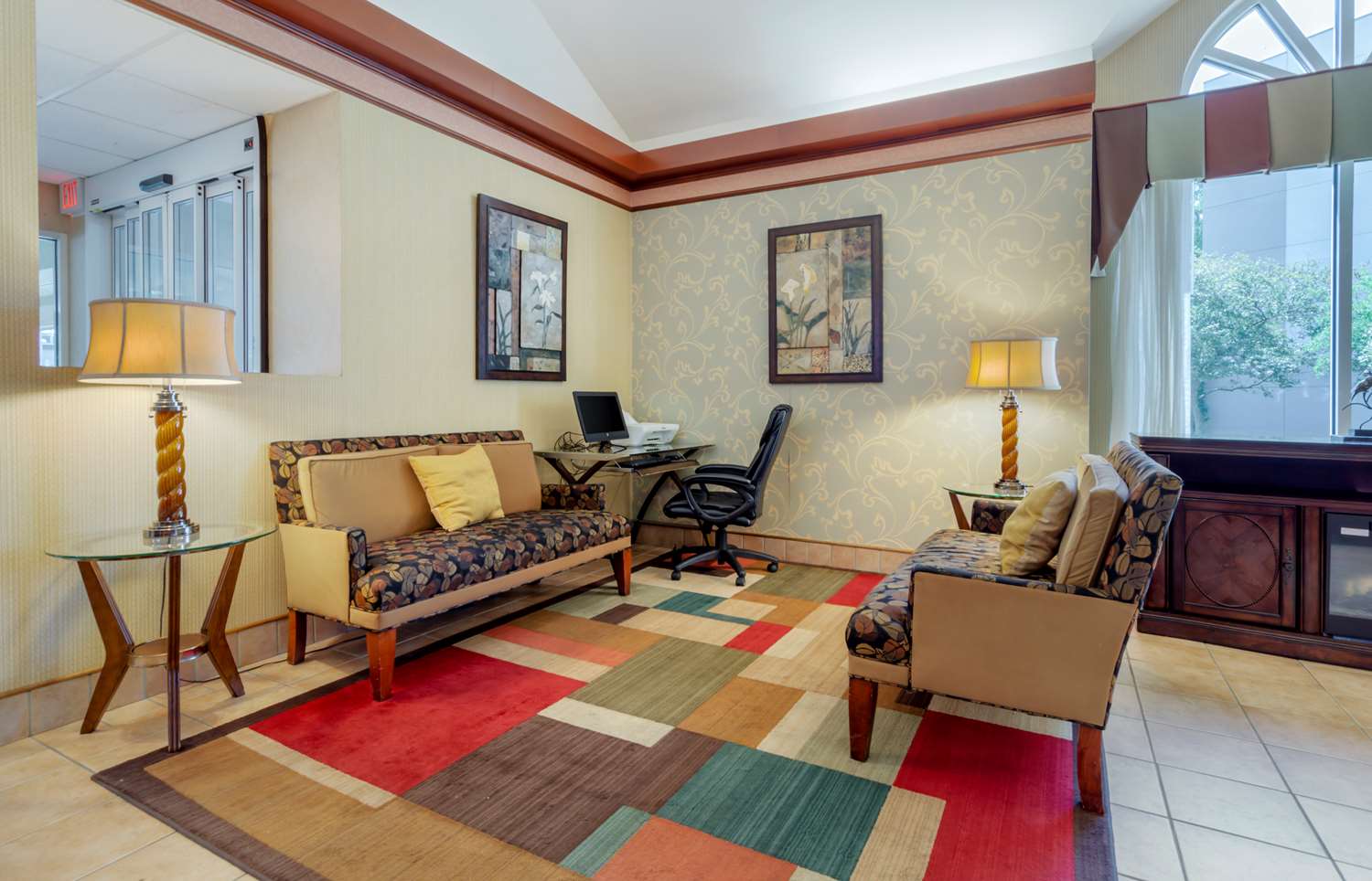 Best Western Plus Inn At Valley View 7/11