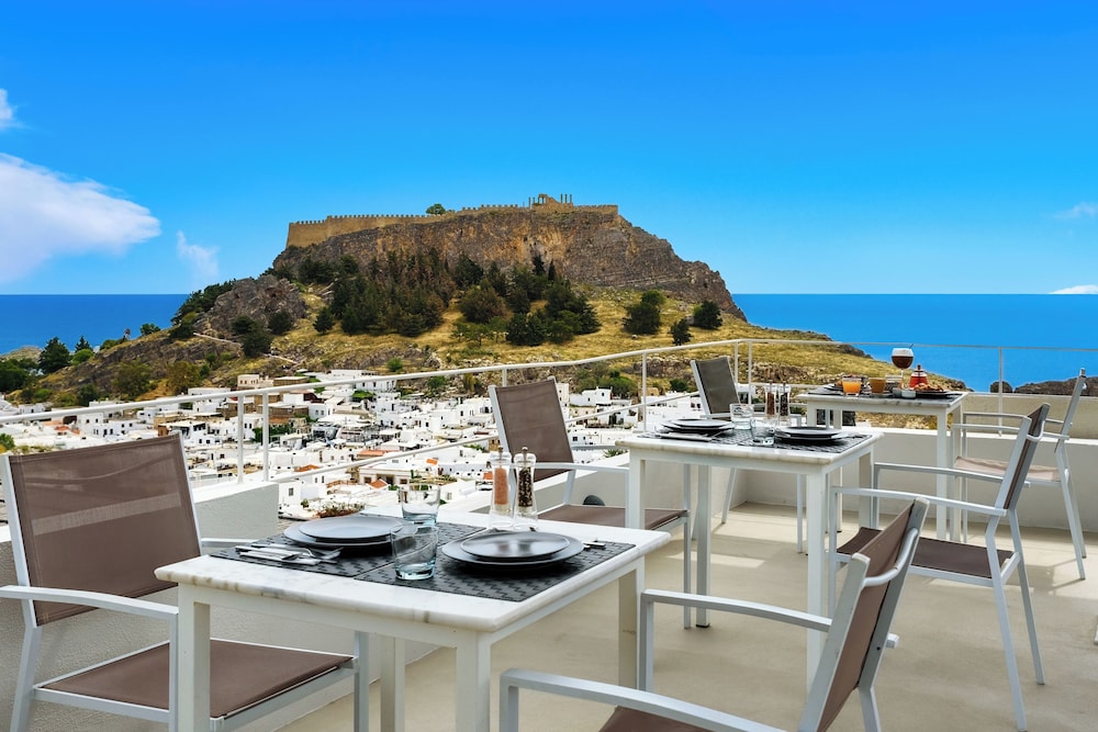 Lindos Comfy Suites 45/58