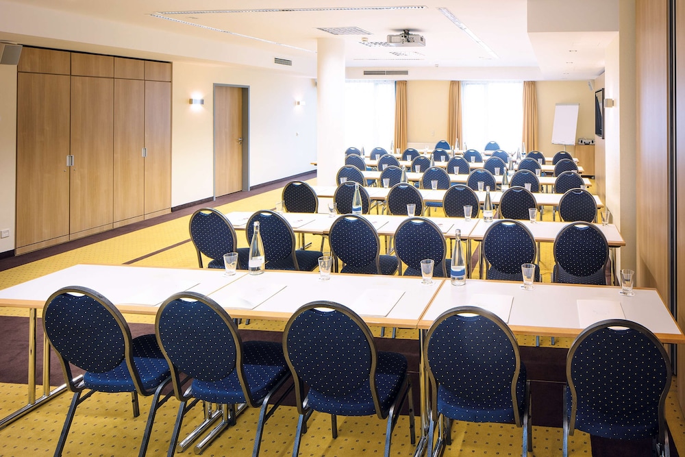 Lanzcarre Hotel Mannheim A Member of Radisson Individuals 35/50