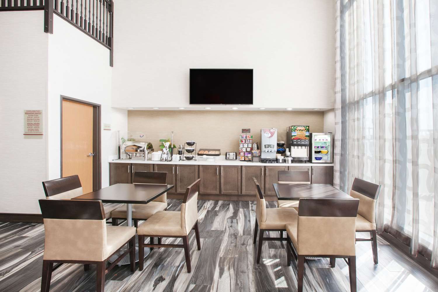 Hawthorn Suites by Wyndham Corpus Christi 7/10