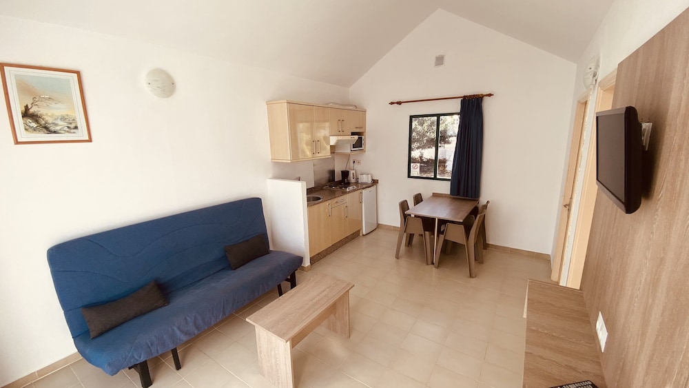 Fuertesol Bungalows 10/27