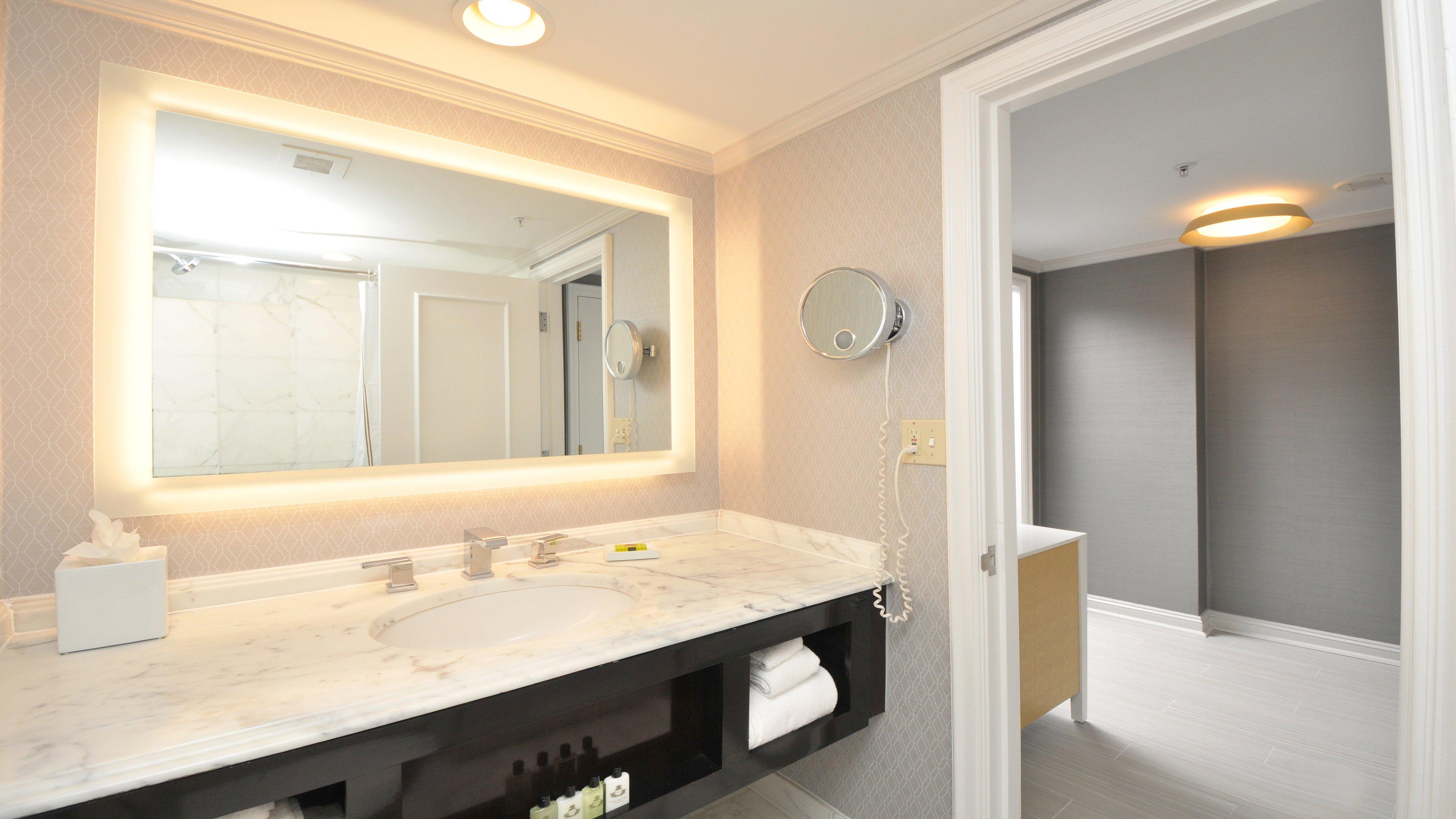 غرفة سوبيريور بسريرين مزدوجين، InterContinental Kansas City at the Plaza 2/2