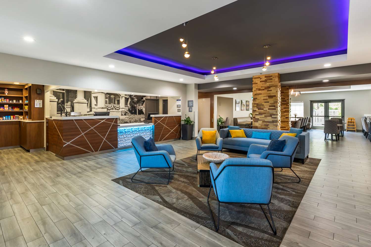 Sugarloaf Hotel & Suites Duluth 21/28