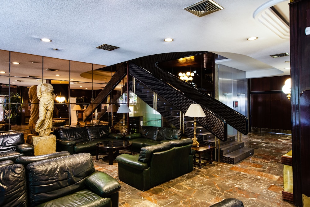 Hotel Condestable Iranzo 56/89