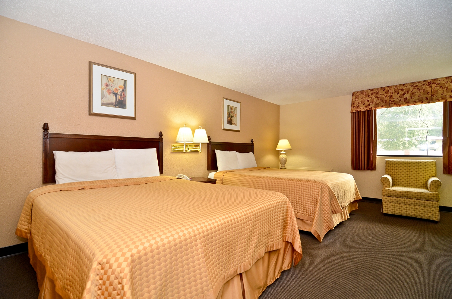 Comfortable, Guest Room, 2 Queen Beds