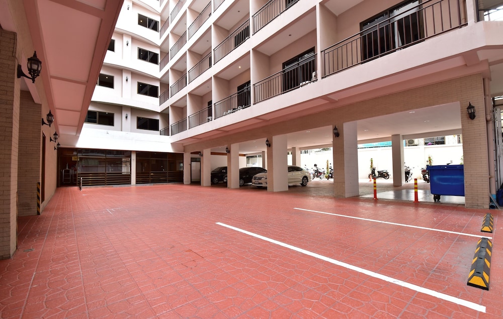 Dynasty Inn Pattaya 31/39