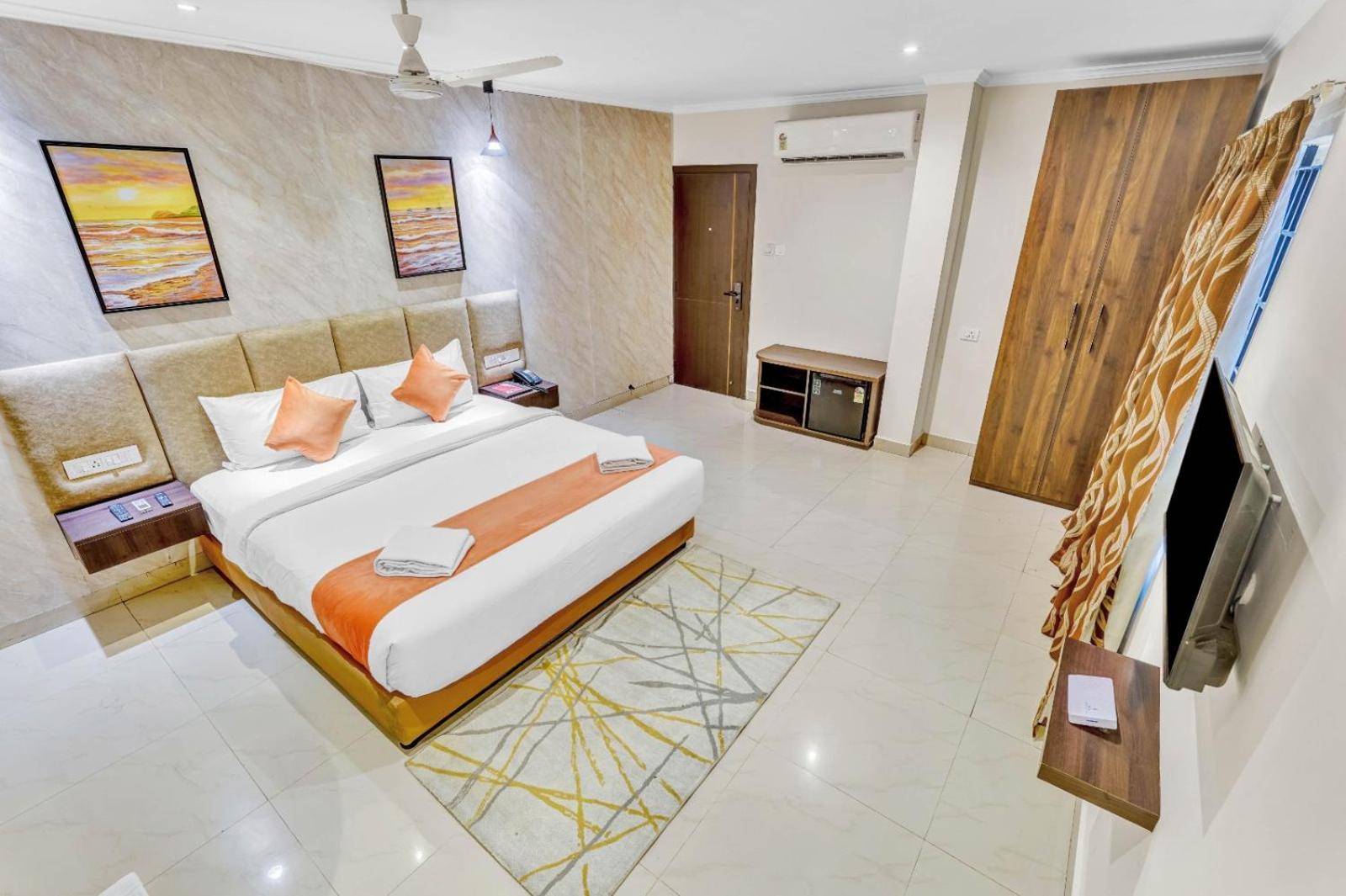 Fabhotel Blossoms T Nagar 22/69