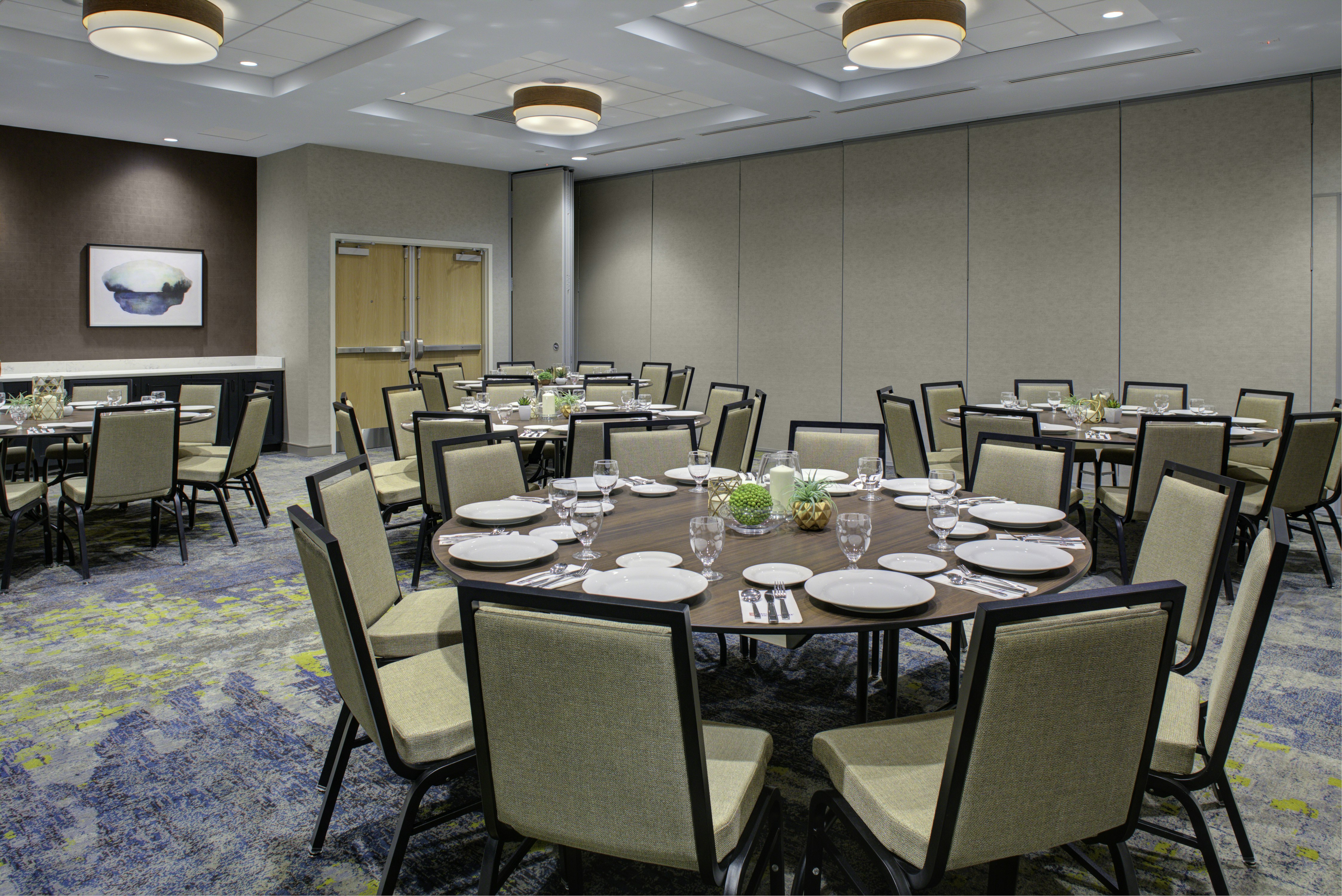Hilton Garden Inn Jackson Tn 79/83