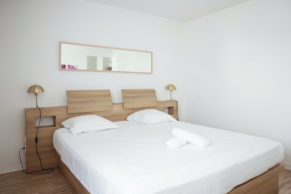 استوديو كلاسيكي بسرير كينج، Teneo Apparthotel Bordeaux Merignac Aeroport 4/10
