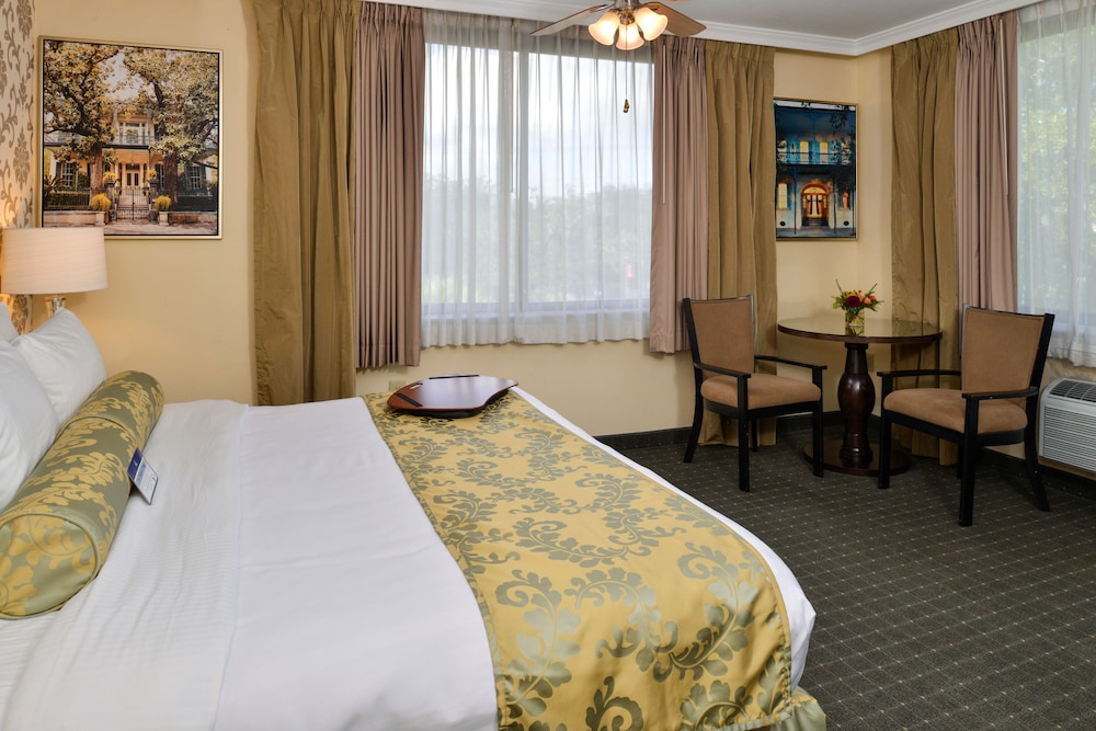 St Charles Inn, Superior Hotel 11/38
