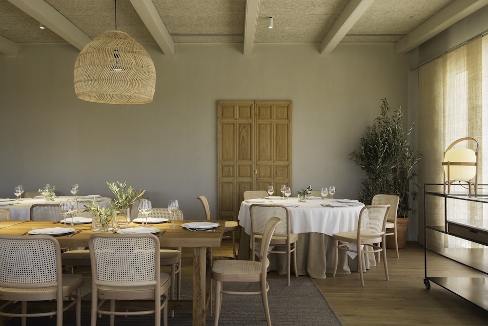 Peralada Wine Spa and Golf Hotel 53/71