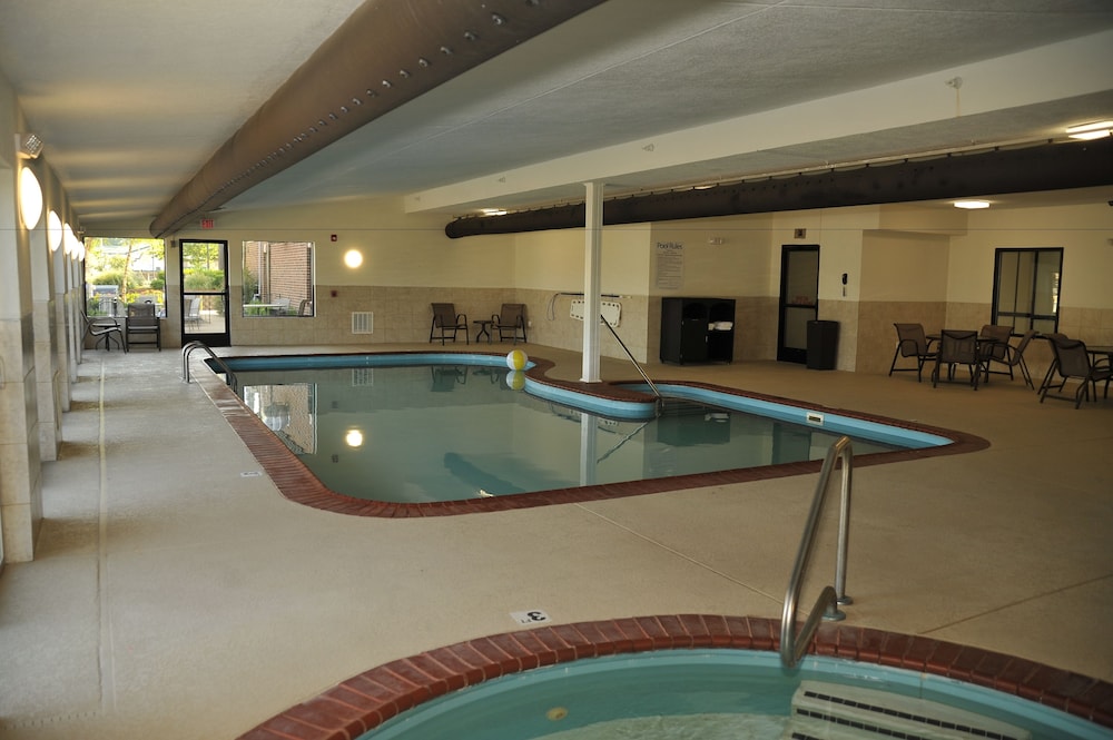 Wingate By Wyndham Bowling Green 3/49